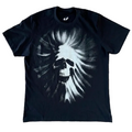 CAMISETA REGULAR “BEHIND THE DARK” TRACTION