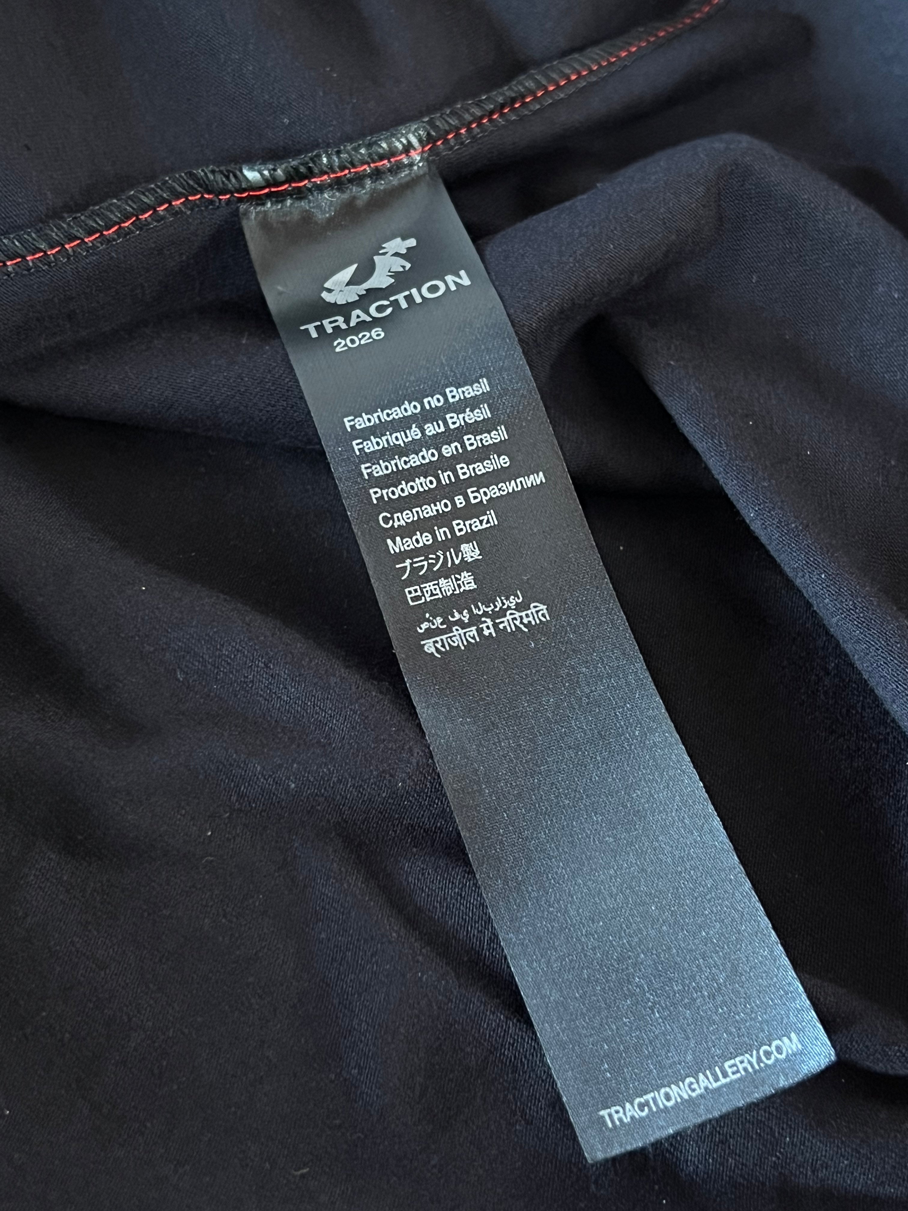 CAMISETA REGULAR “MADE IN TRACTION LEMON” RELEITURA METAL MULISHA ALGODÃO PENTEADO (AUTENTICA) (Cópia)