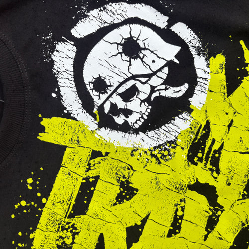 CAMISETA REGULAR “MADE IN TRACTION LEMON” RELEITURA METAL MULISHA ALGODÃO PENTEADO (AUTENTICA) (Cópia)
